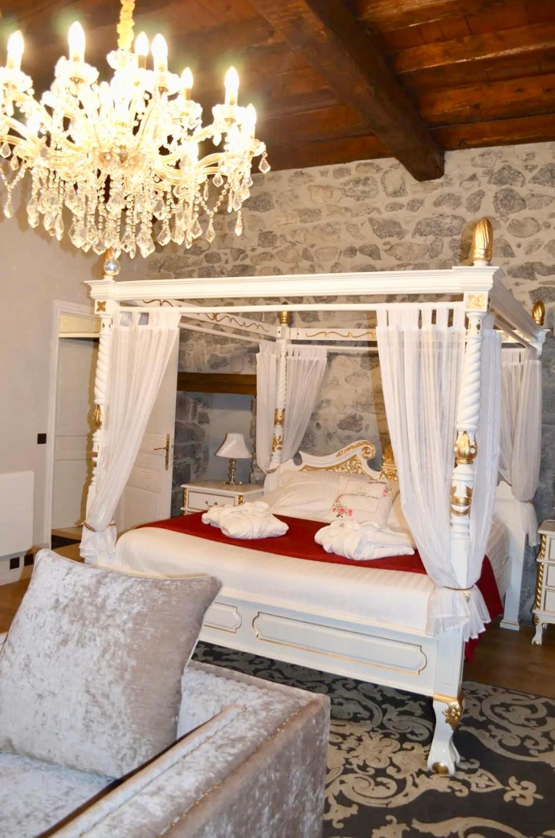 Chateau De La Rive - Suite Prestige - Chambre 2 Personnes Cruet Eksteriør bilde